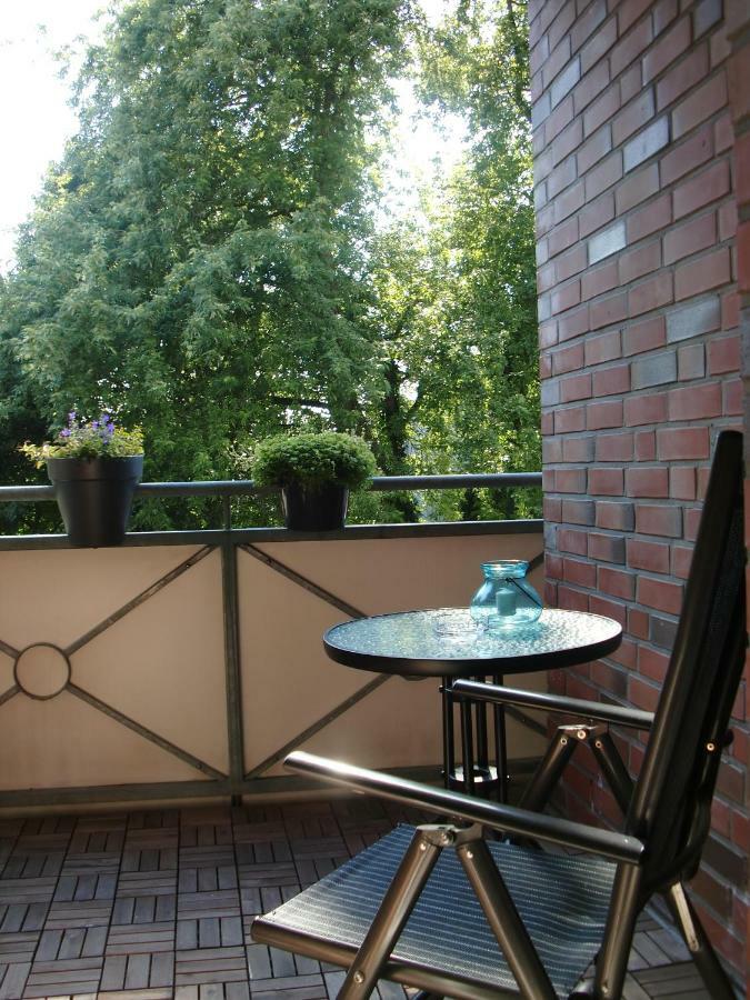 Schoenes 2-Zi. App. 55 Qm - Voll Moebliert - Citynah Elmshorn Dış mekan fotoğraf